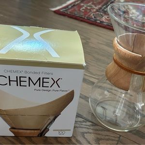 Chemex 6-cup pour over coffee maker and 100 filters. No chips/cracks.